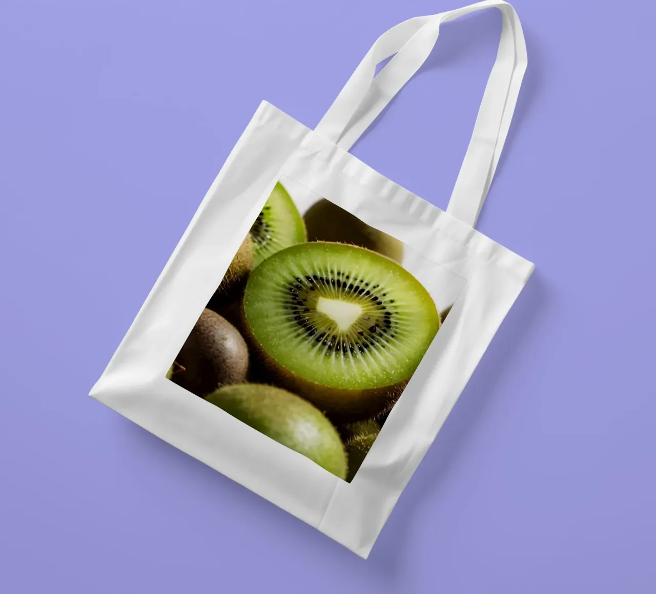 Kiwi freschi tagliati a fette e disposti con frutti interi borsa in juta da DesignDoodle