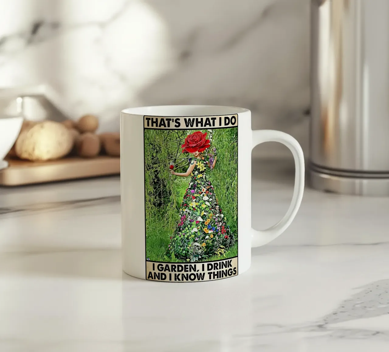 Ecco cosa faccio: faccio giardinaggio, bevo e so tutto. tazza in ceramica da Aaronshop