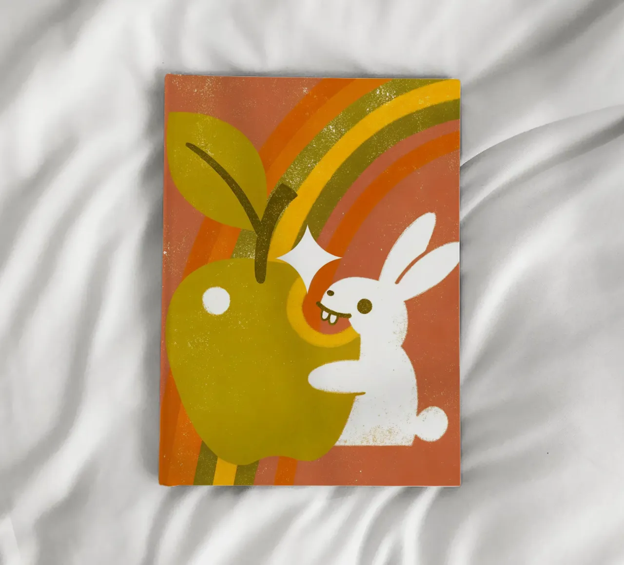 Lapin mangeant une pomme carnet de notes de THE LATEST SHOP