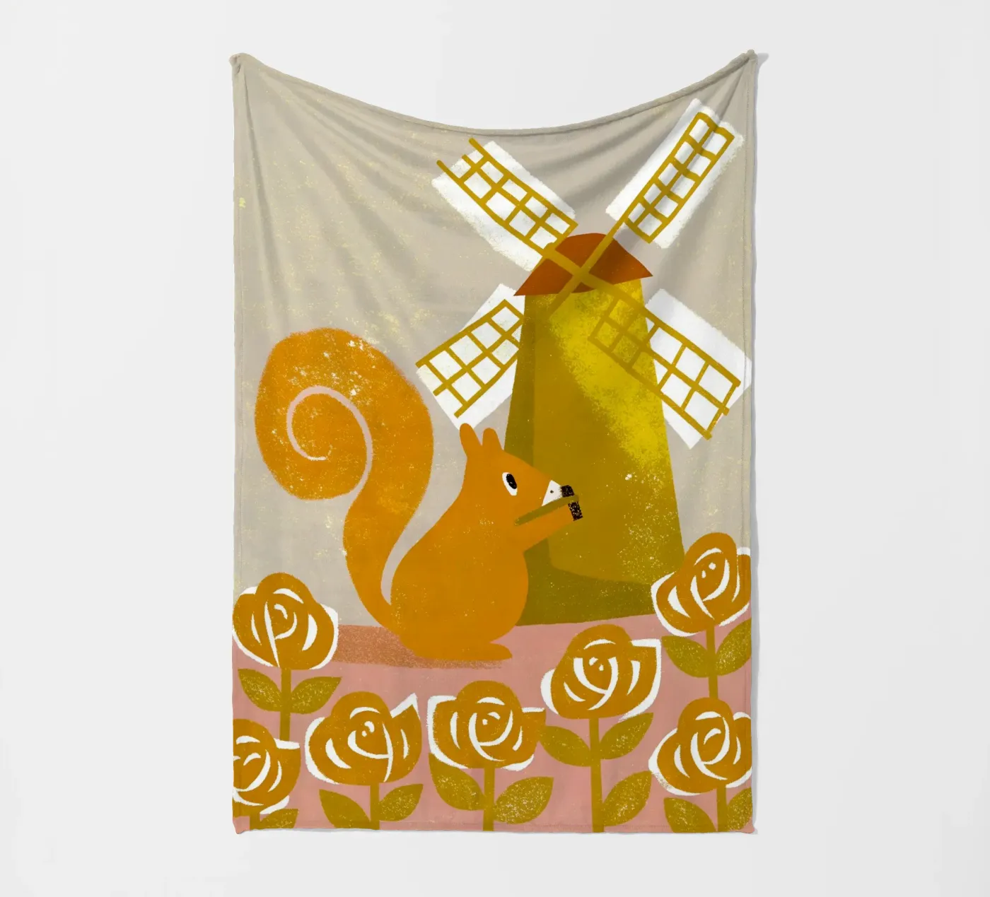 Windmühlen-Eichhörnchen Fleecedecke von THE LATEST SHOP