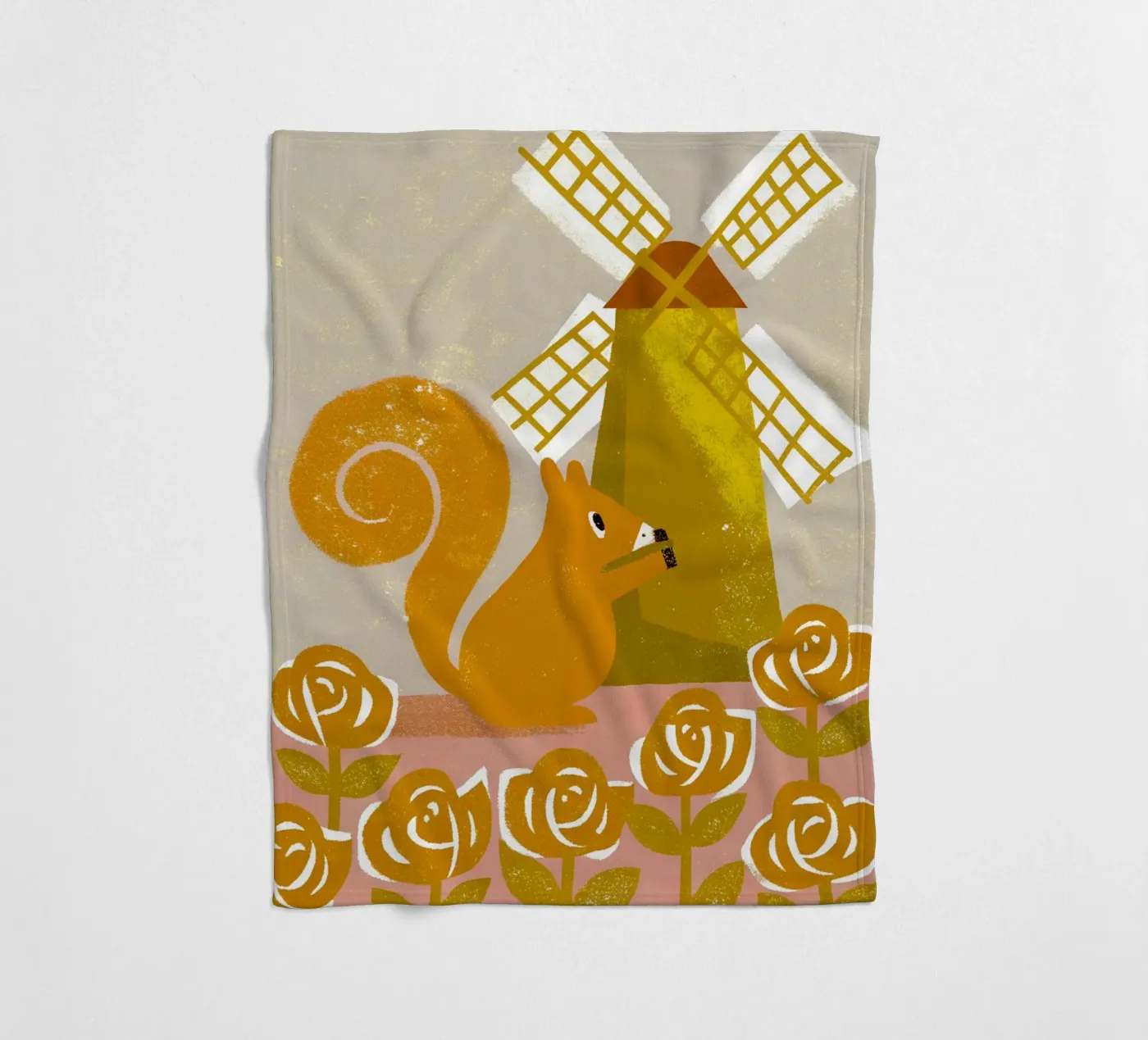 Windmühlen-Eichhörnchen Fleecedecke von THE LATEST SHOP