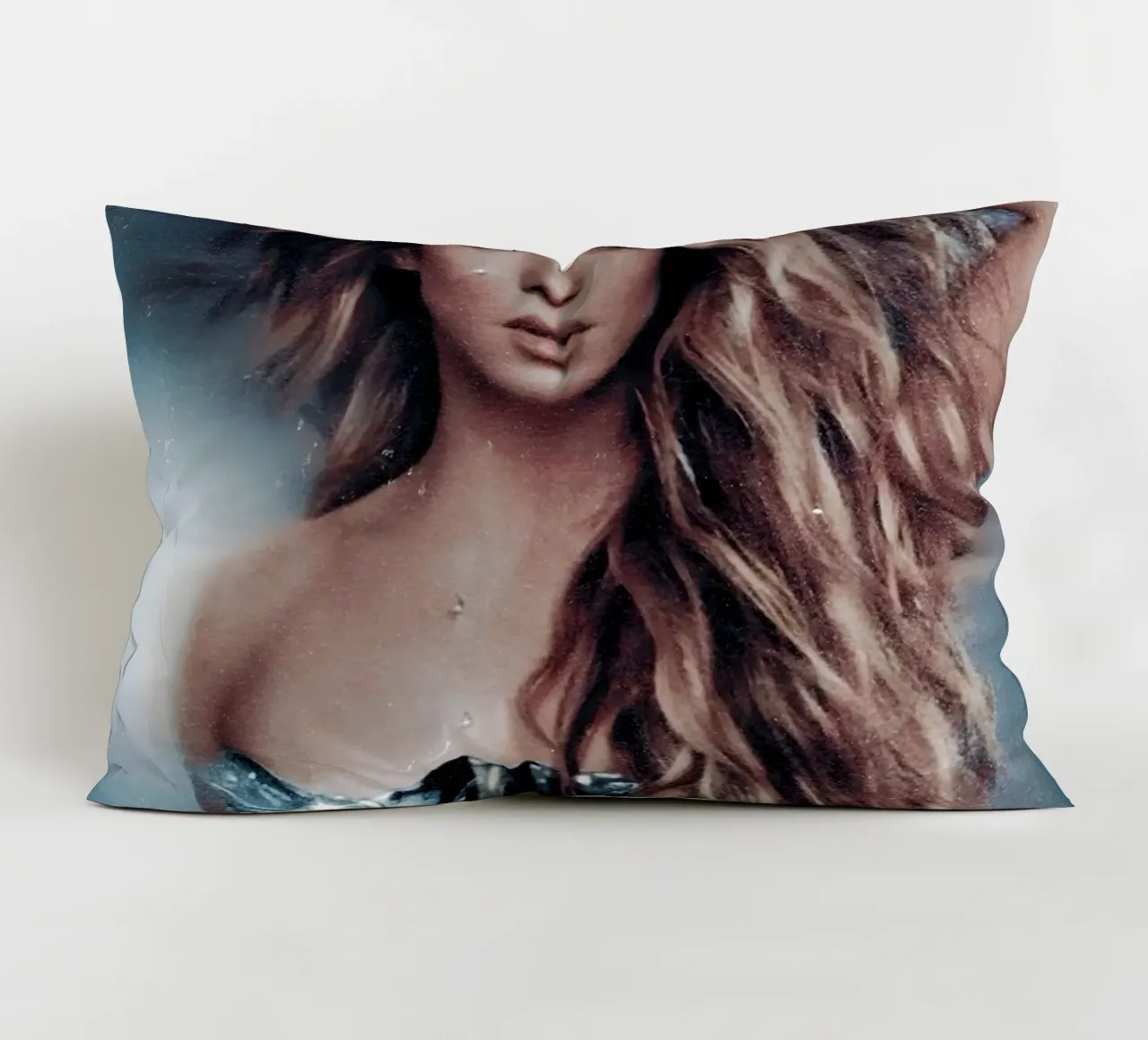 Shakira cuscino da Low poly art