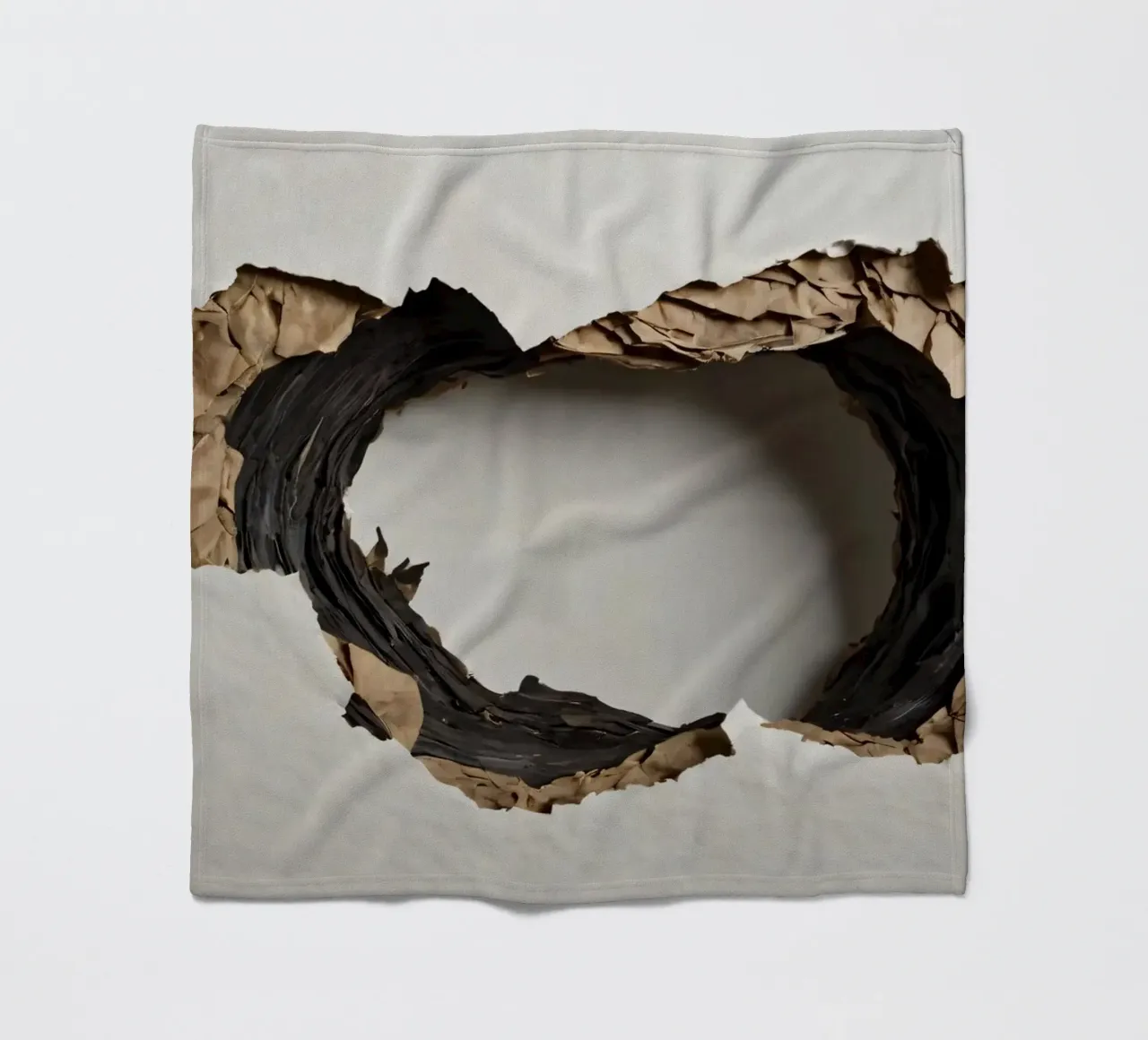 Un grande foro irregolare in una parete bianca rivela carta strappata. coperta in pile da DesignDoodle