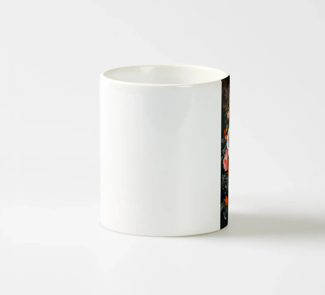 Una natura morta con fiori tazza in ceramica da Imagine