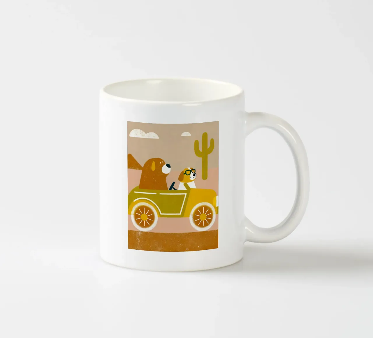 Auto con orso e cane tazza in ceramica da THE LATEST SHOP
