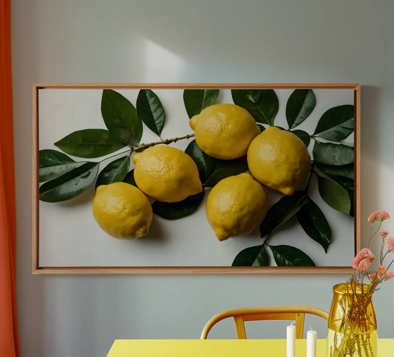 Limoni appena raccolti disposti con foglie verdi tela con Cornice a cassetta da DesignDoodle
