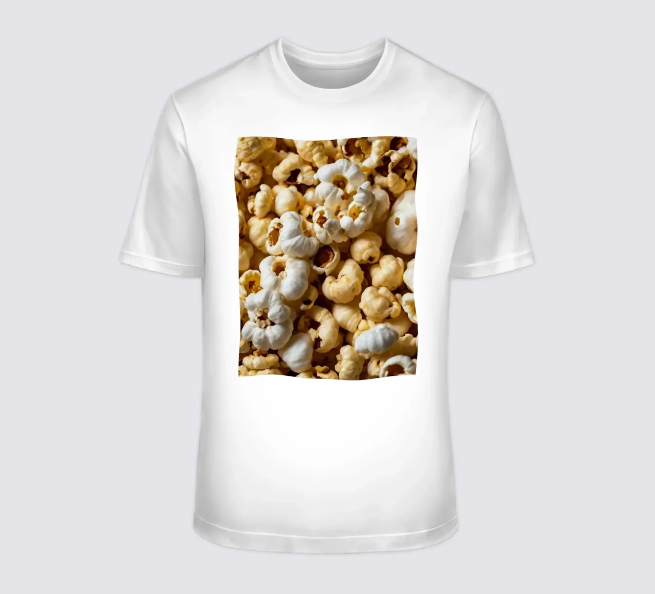 Popcorn appena sfornati in una vista ravvicinata t-shirt da DesignDoodle