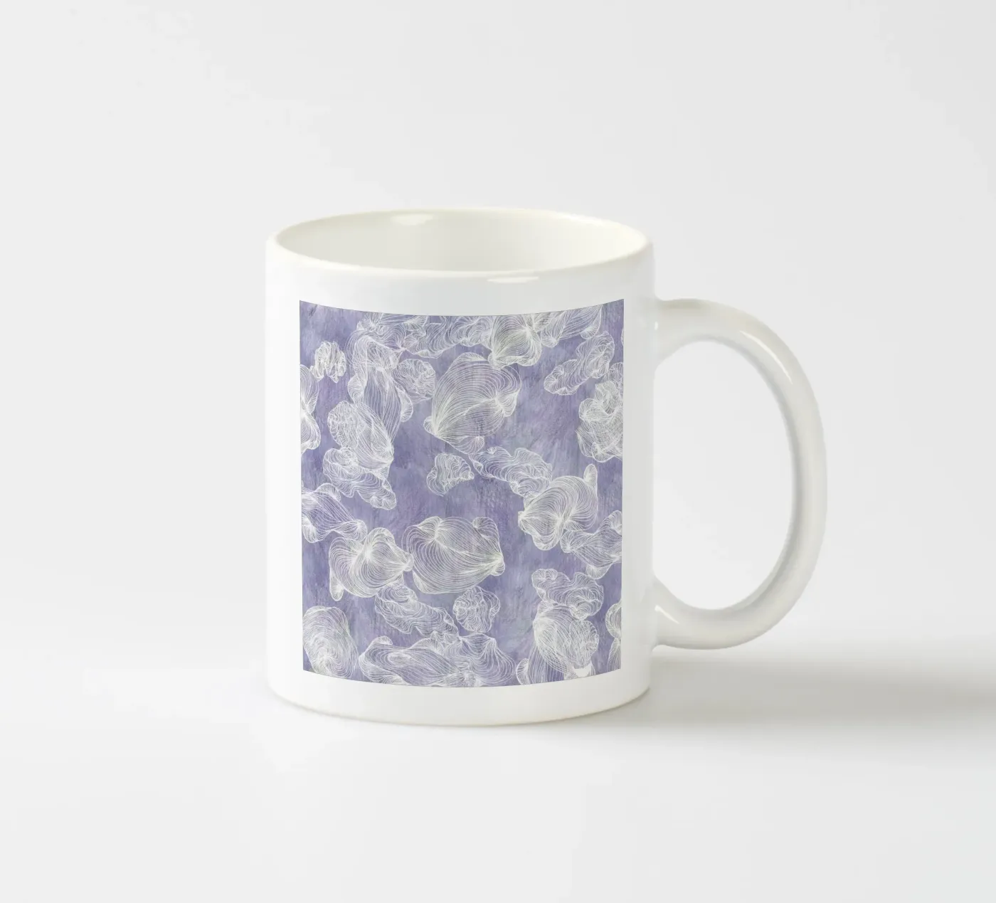 ghost shells tazza in ceramica da Giulio Iurissevich