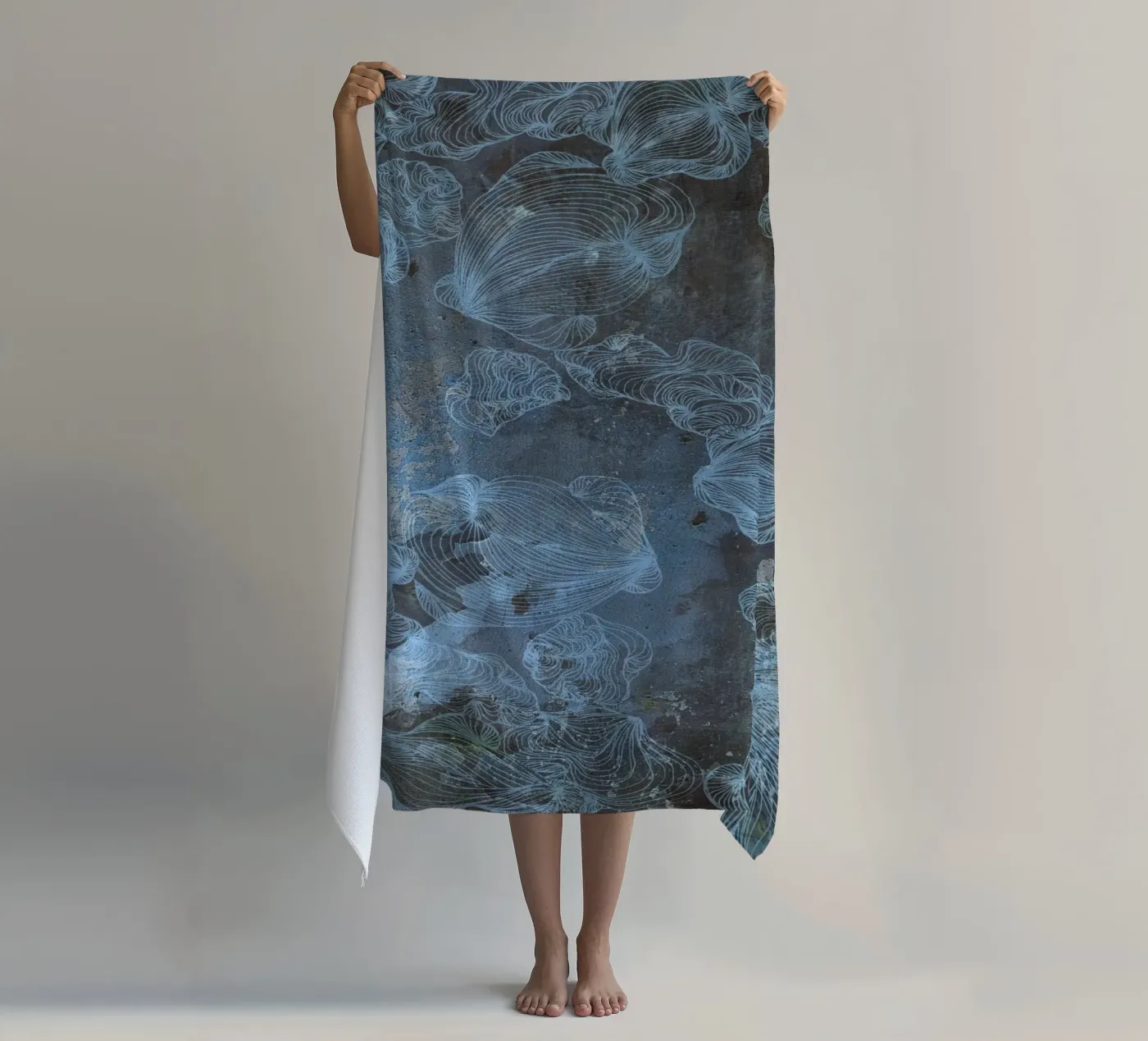 azzurro telo mare da Giulio Iurissevich