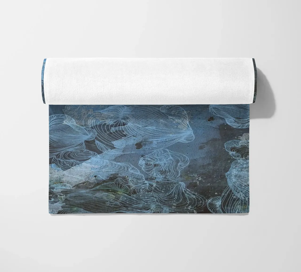 azzurro telo mare da Giulio Iurissevich