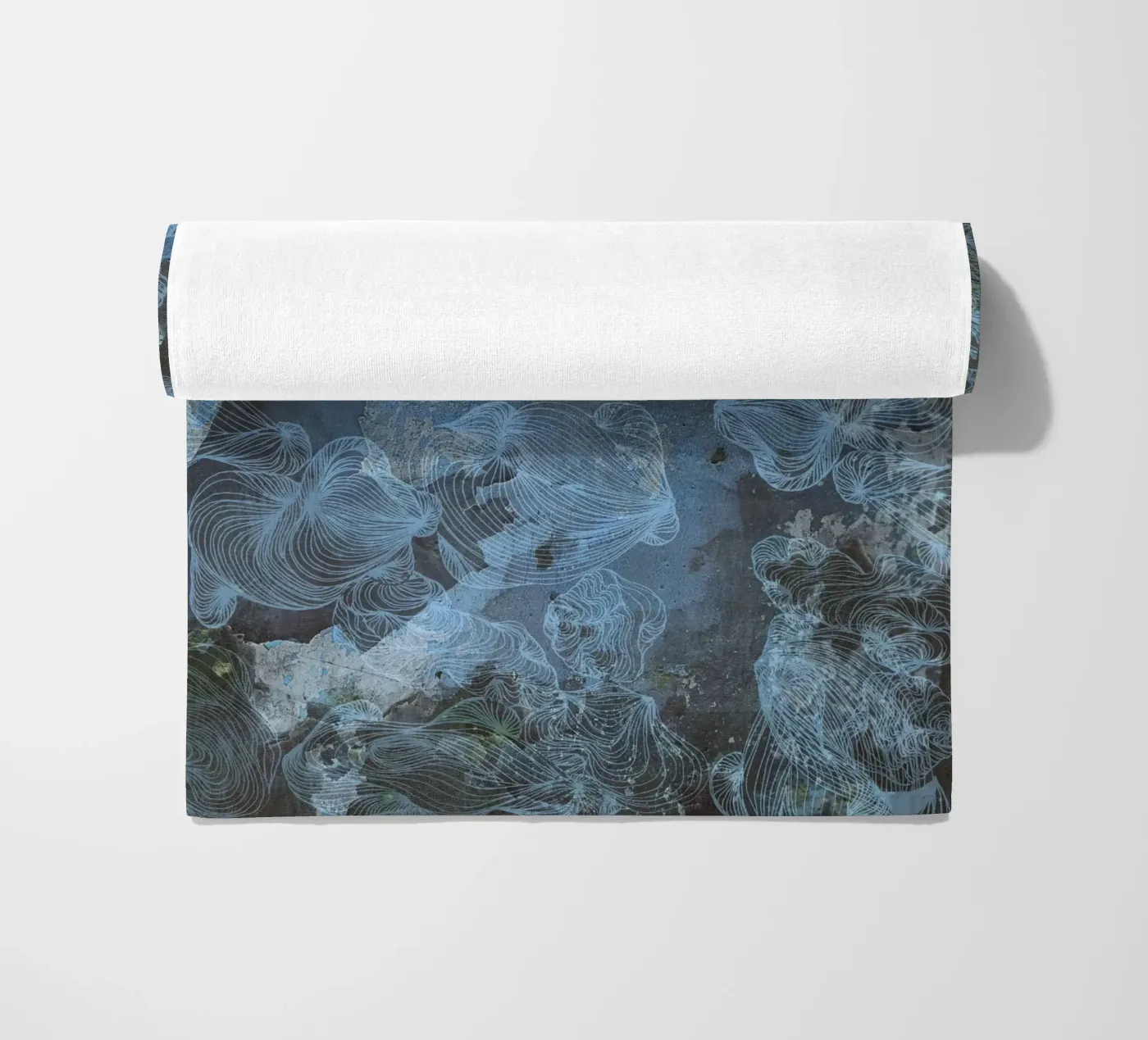 azzurro telo mare da Giulio Iurissevich