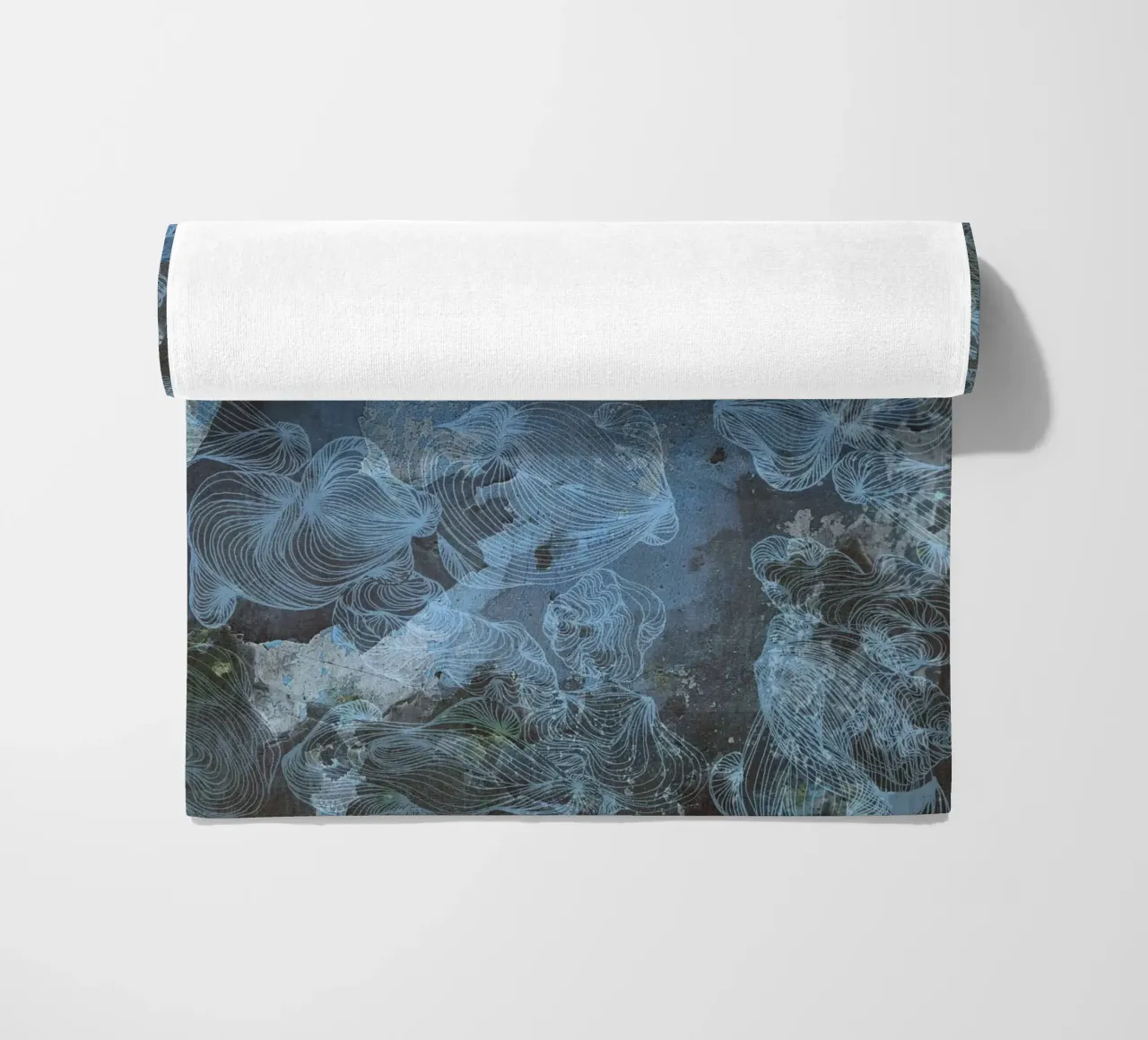 azzurro telo mare da Giulio Iurissevich