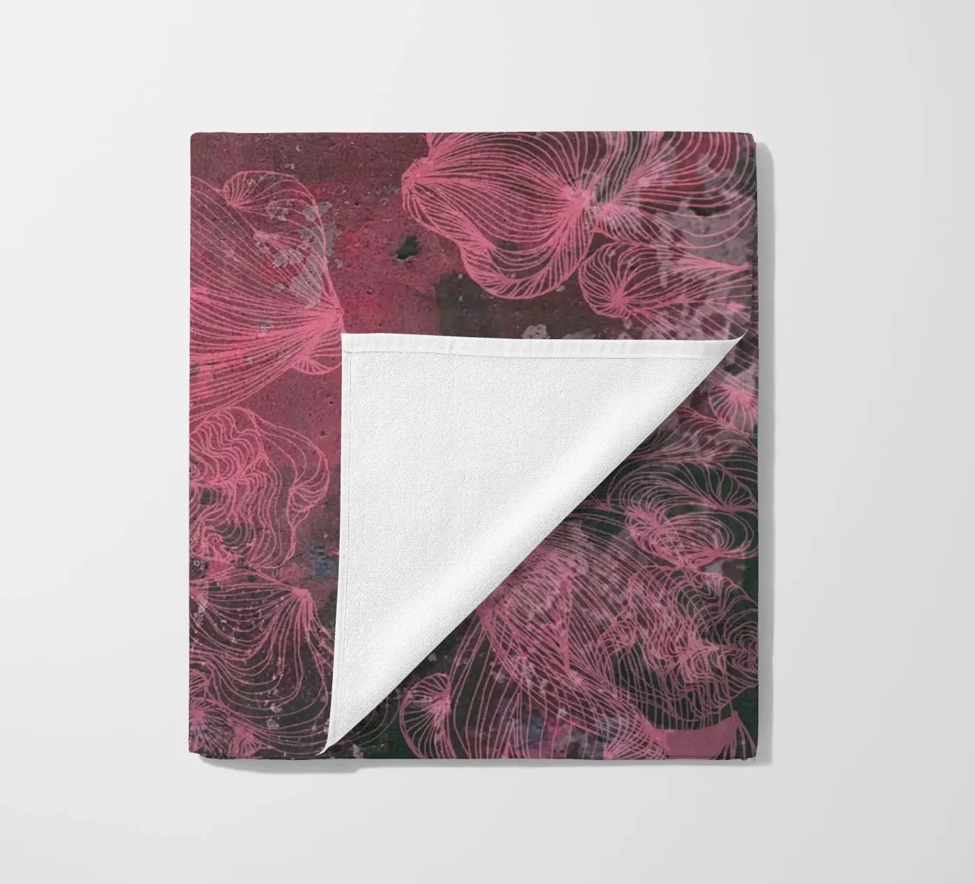 brûler2 serviette de plage de Giulio Iurissevich