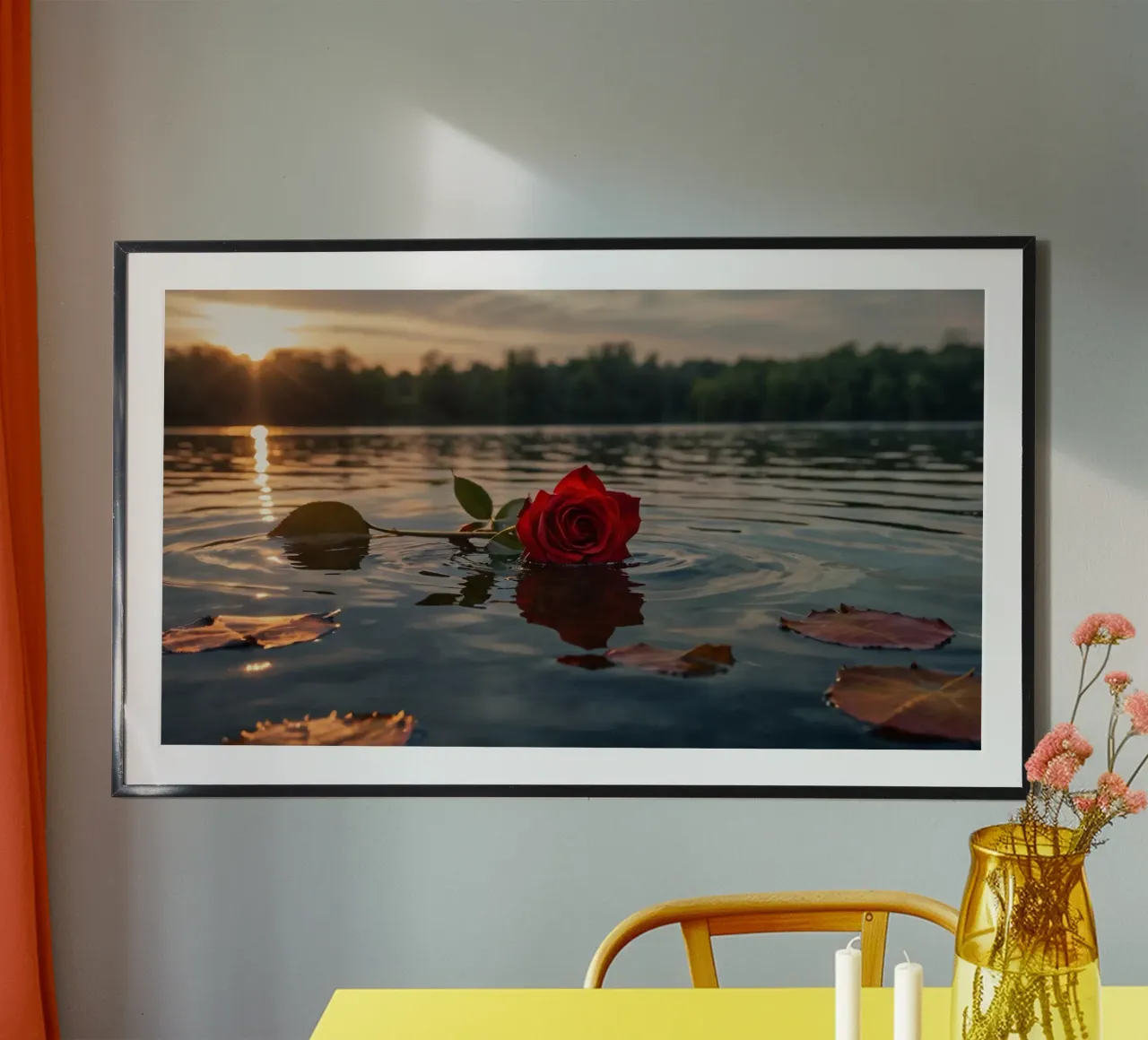 Una singola rosa rossa galleggia con grazia sull'acqua calma al tramonto poster con telaio in plastica da DesignDoodle