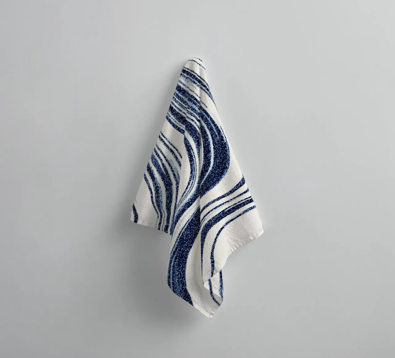 Strukturierter Marmor Indigoblau Handtuch von SilverPegasus