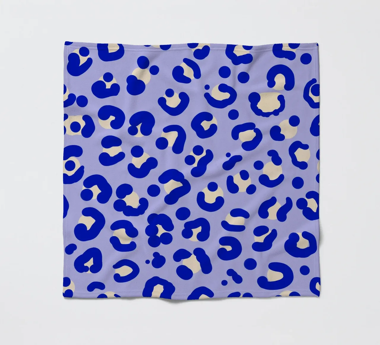 Leoprint 6 coperta in pile da Julia Reyelt
