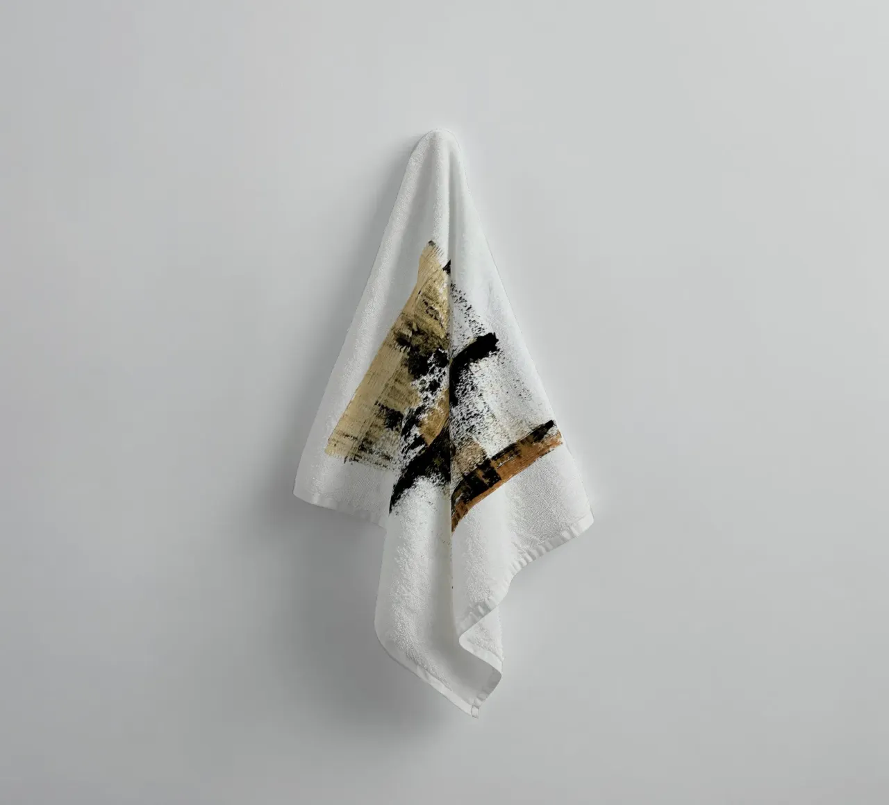 Gold And Black Minimal Abstract asciugamano da bagno da Ingrid Beddoes
