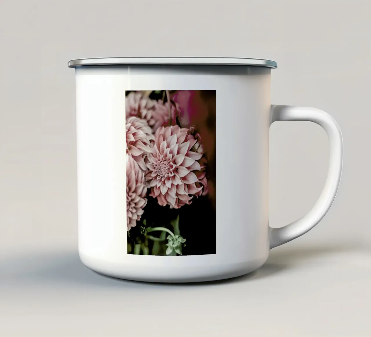 Flower Market tazza in smalto da Shot By Clint