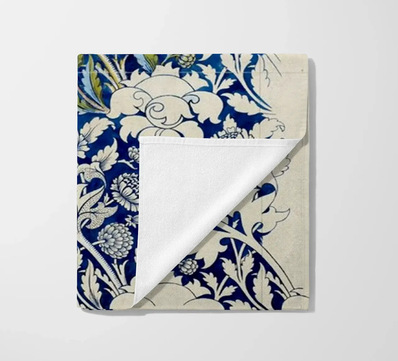 modello di foglia floreale vite william morris telo mare da komo store
