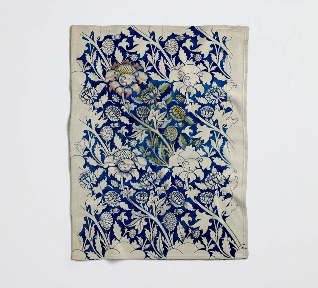 modello di foglia floreale vite william morris coperta in pile da komo store