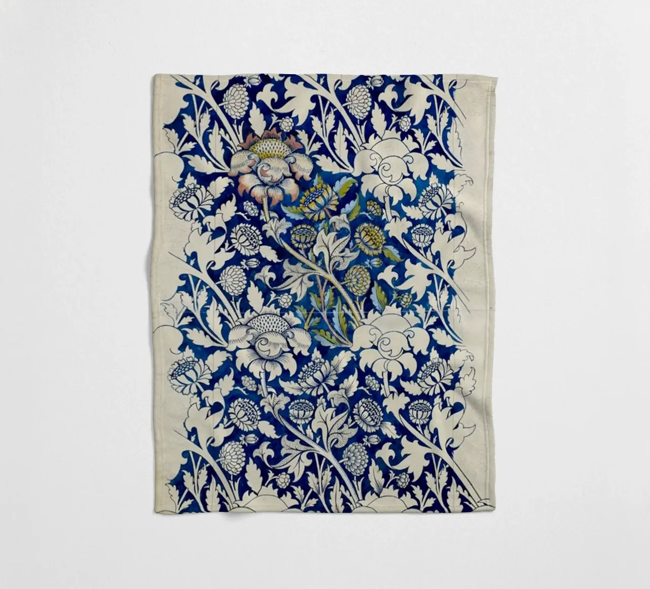 modello di foglia floreale vite william morris coperta in pile da komo store