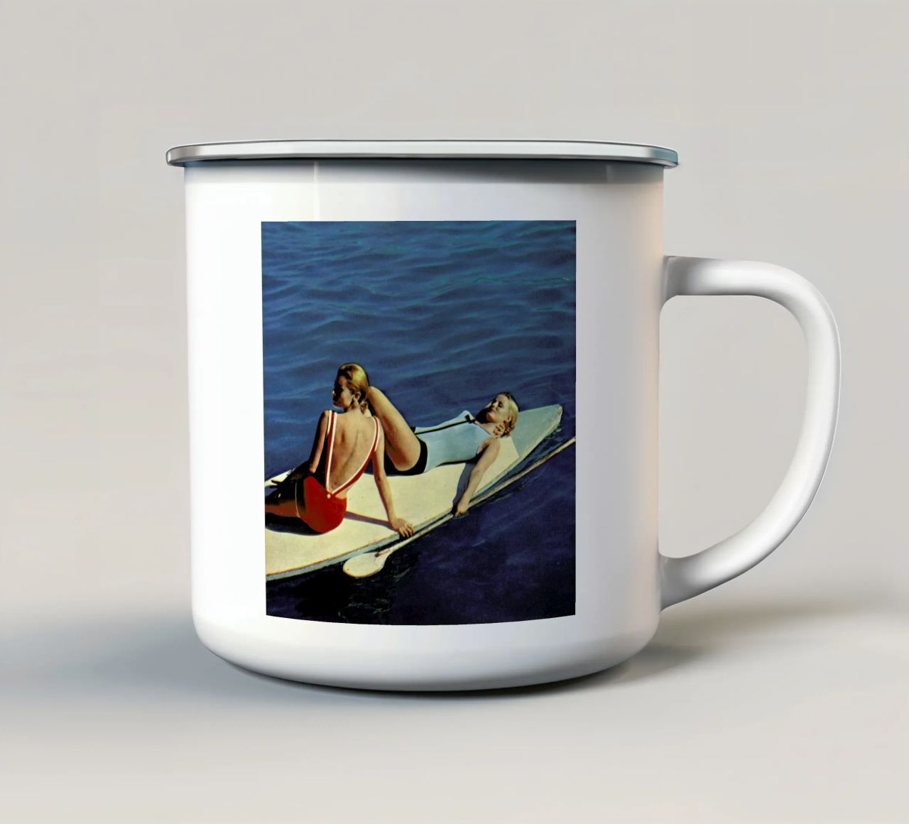 Tanning Boards tazza in smalto da Hemingway Design