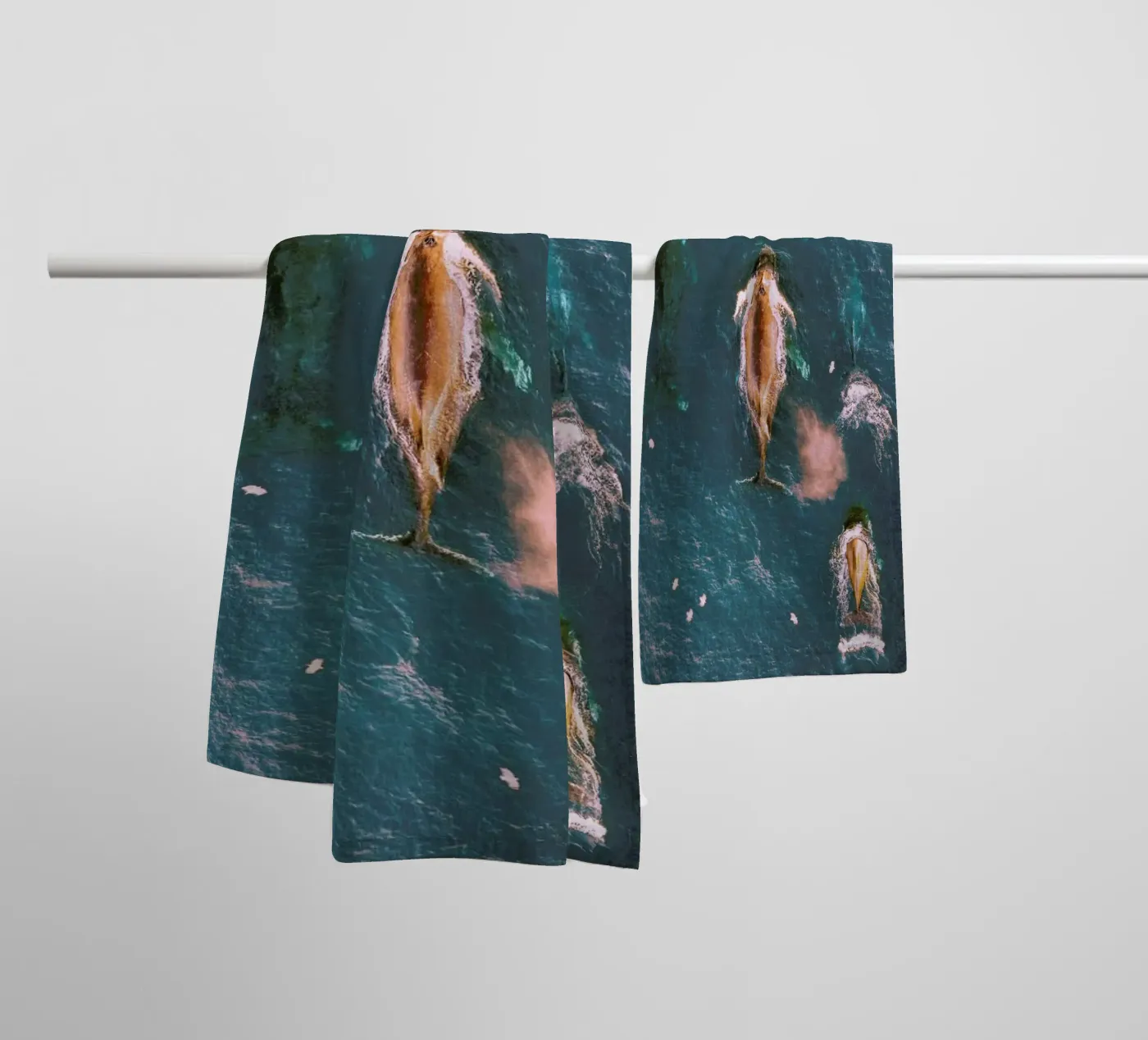 Making Waves towel by EyeEm Mobile GmbH