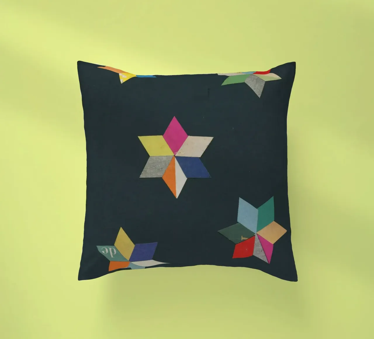 Paper Stars cuscino da Cassia Beck Collage