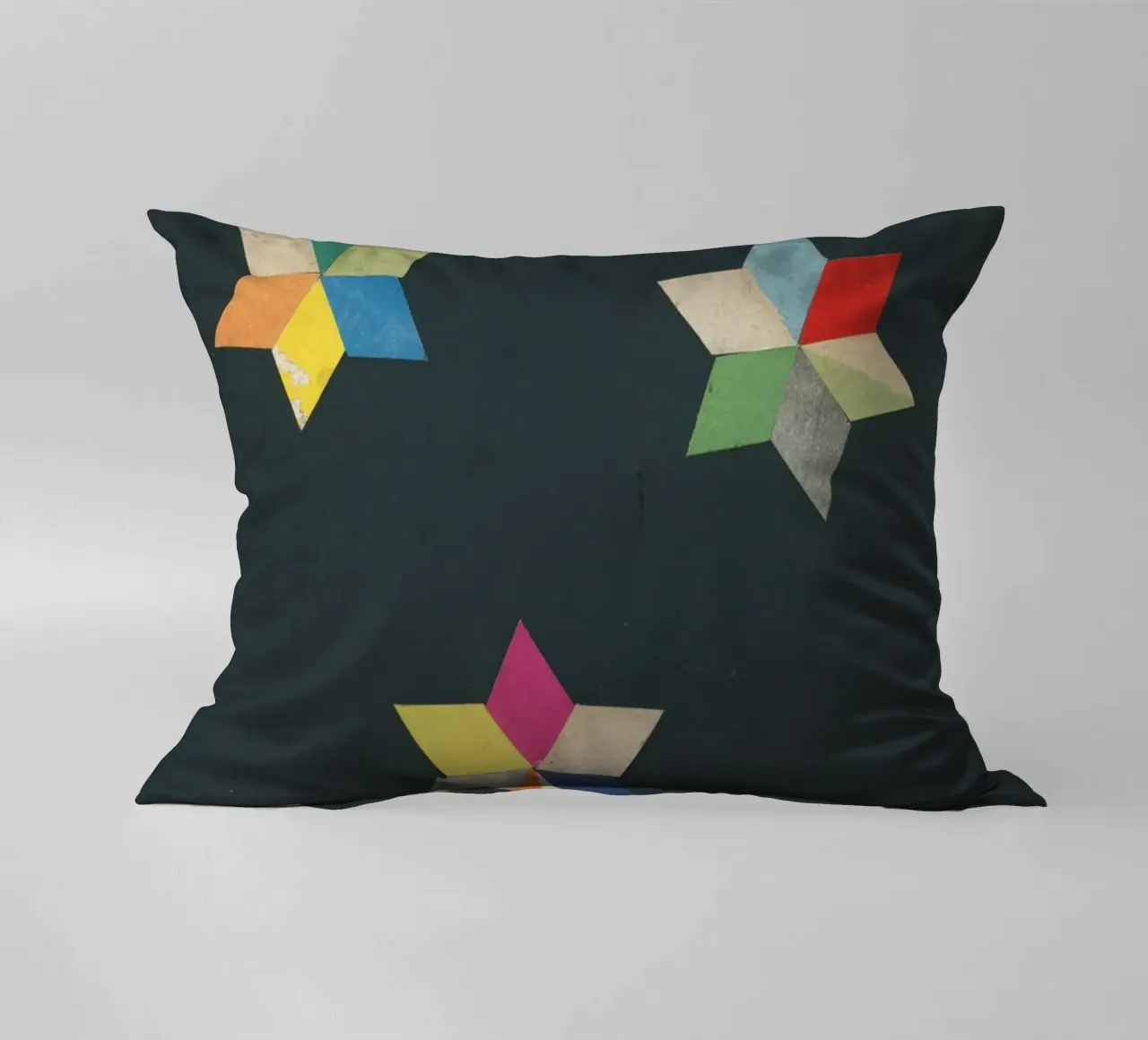 Paper Stars cuscino da Cassia Beck Collage