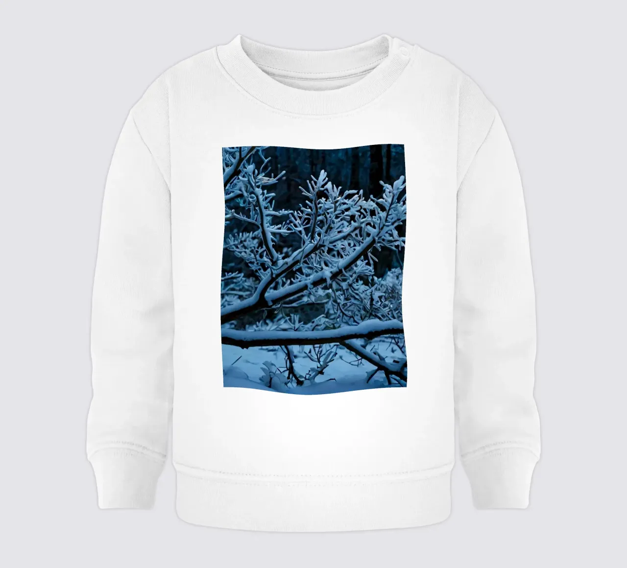 I rami innevati creano un tranquillo paesaggio invernale felpa neonato da DesignDoodle