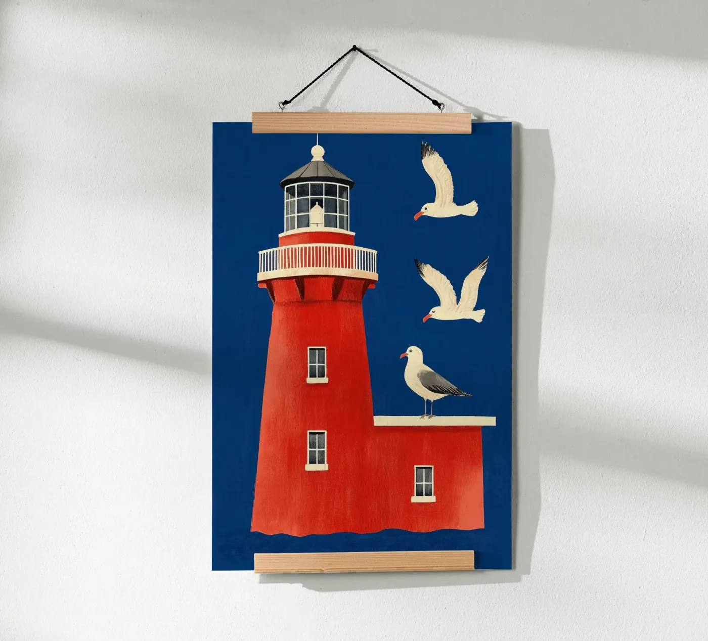 Lighthouse and seagulls poster da Curious Canvas