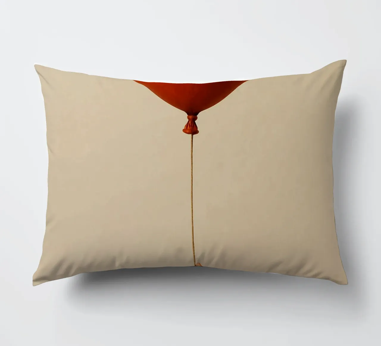 Held by a String: A Terracotta Heart Balloon cuscino da Mosaic Dialogue