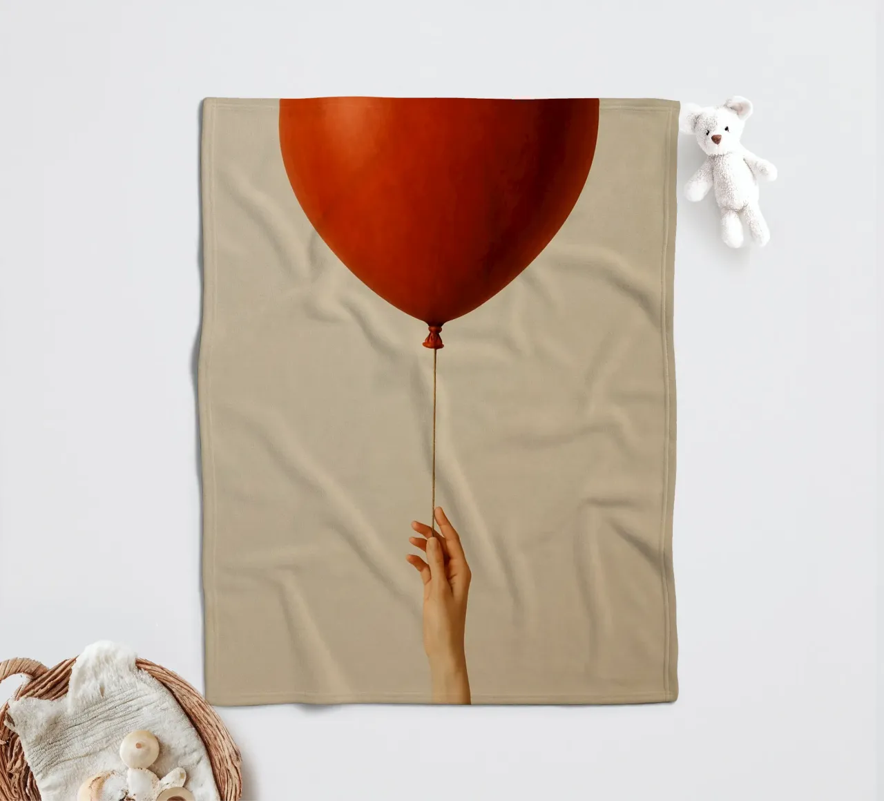 Held by a String: A Terracotta Heart Balloon coperta in pile da Mosaic Dialogue
