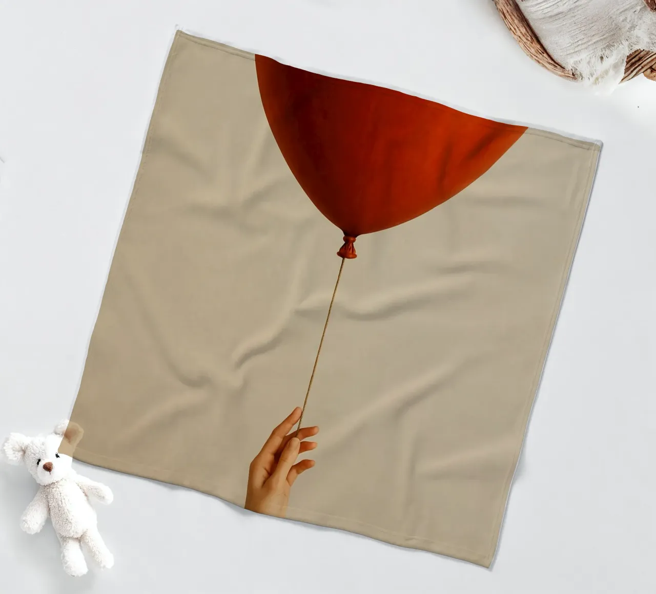 Held by a String: A Terracotta Heart Balloon coperta in pile da Mosaic Dialogue