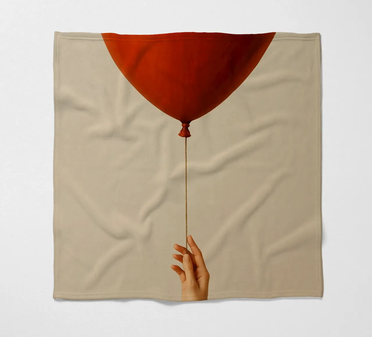 Held by a String: A Terracotta Heart Balloon coperta in pile da Mosaic Dialogue