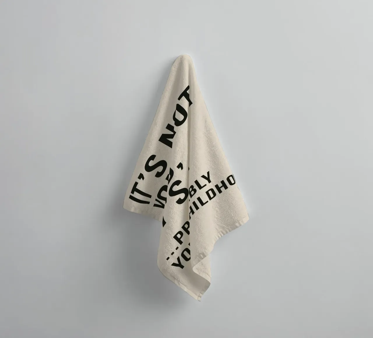 "It's Not You, It's... Your Childhood" - A Humorous Take badhanddoek van Mosaic Dialogue