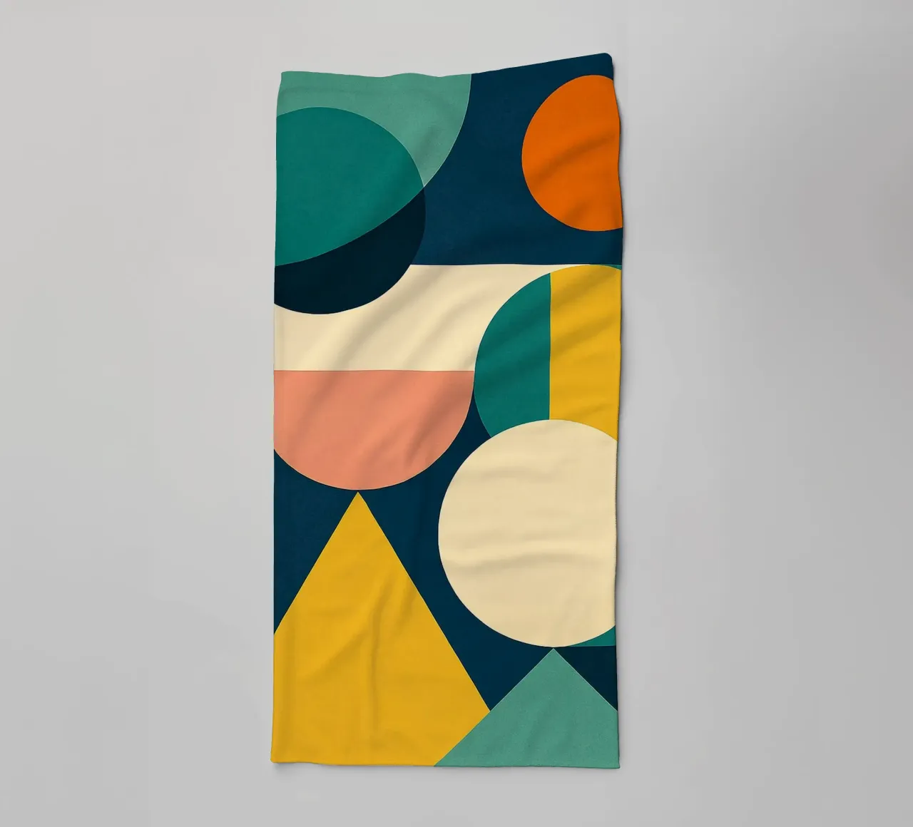 Mid-Century Modern Abstraction asciugamano da bagno da Mosaic Dialogue