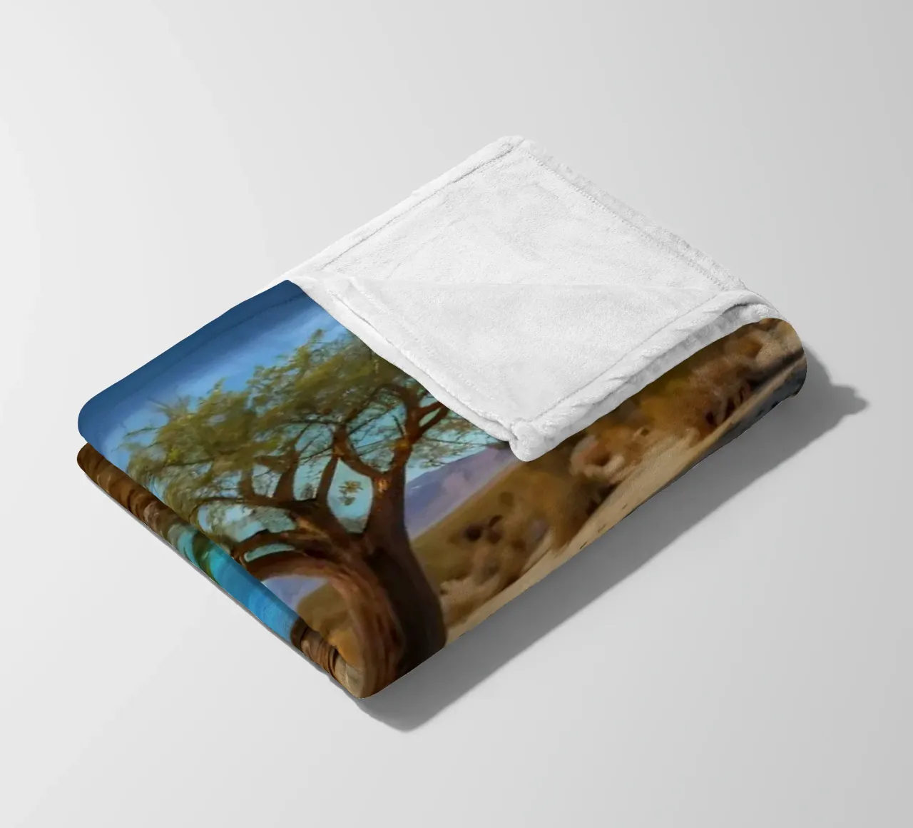 Un'oasi di pace nel deserto con un albero vivace che si riflette in un'atmosfera limpida. coperta in pile da DesignDoodle