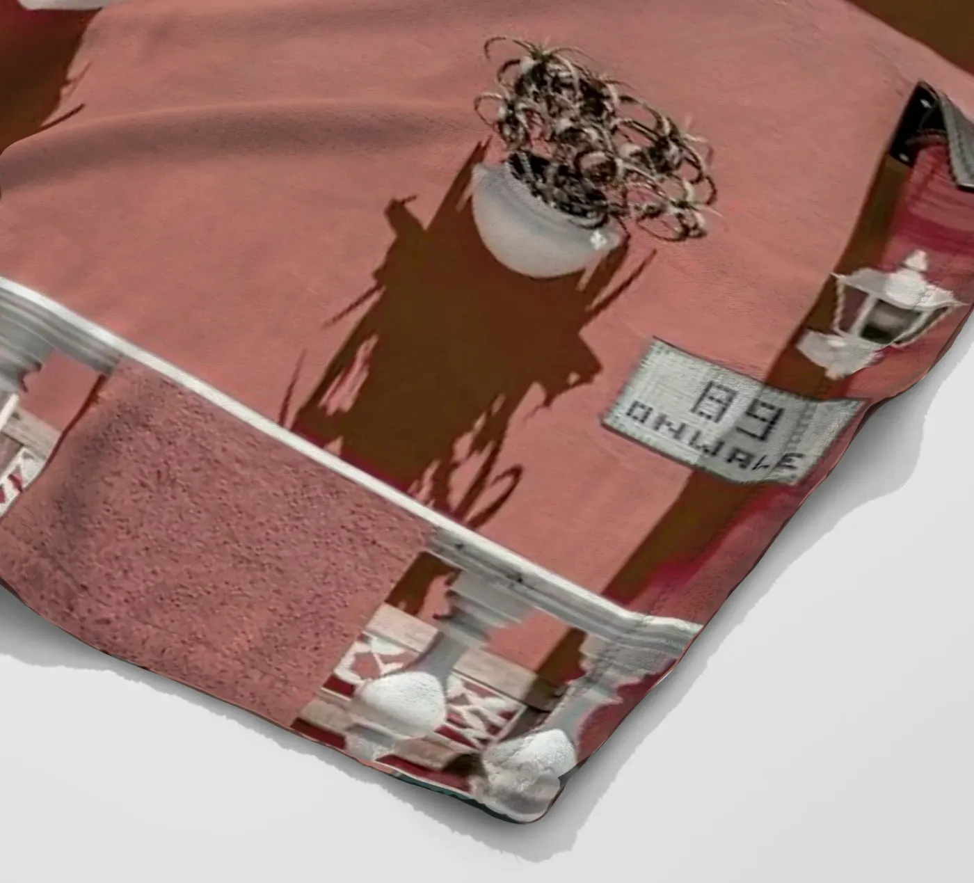 Malay Pride Fleecedecke von Shot By Clint