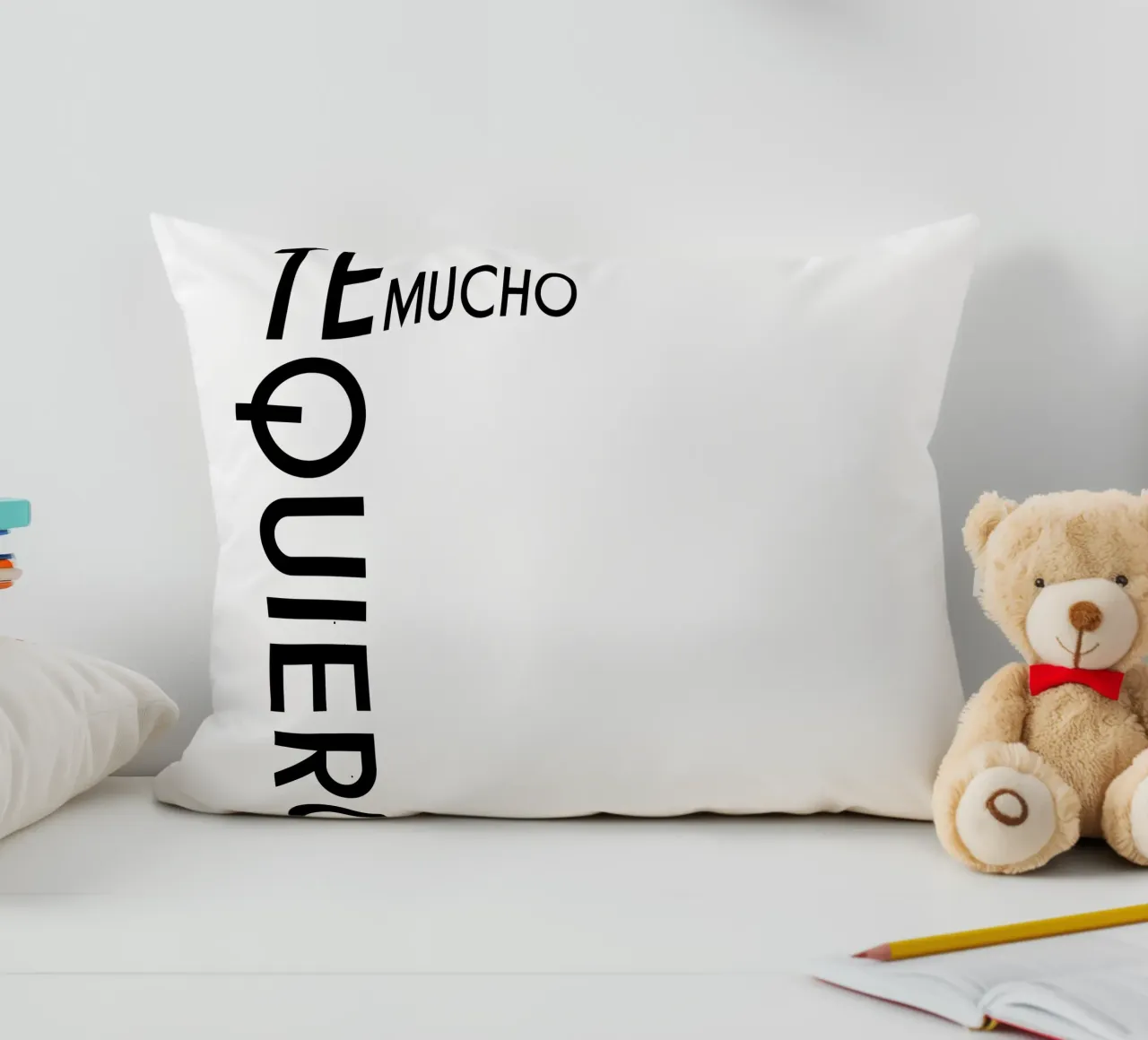 Ti amo molto cuscino da YV TYPOGRAPHY