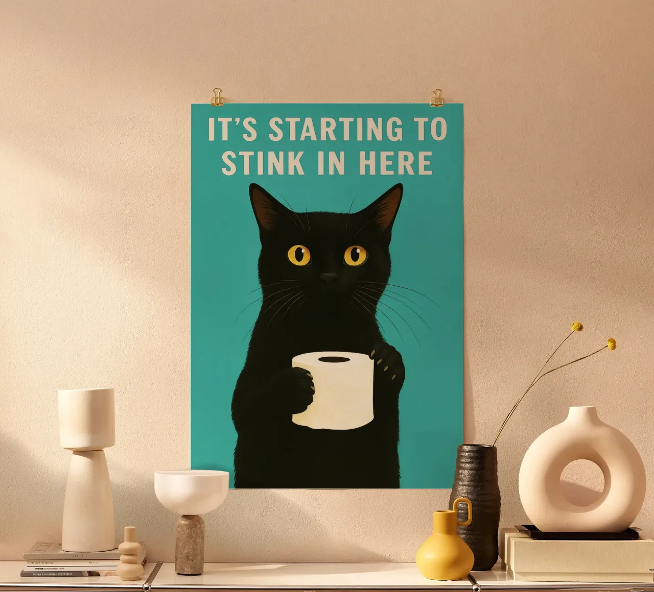 umorismo divertente sul toliet dei gatti, qui la puzza comincia a farsi sentire poster da PitaraS