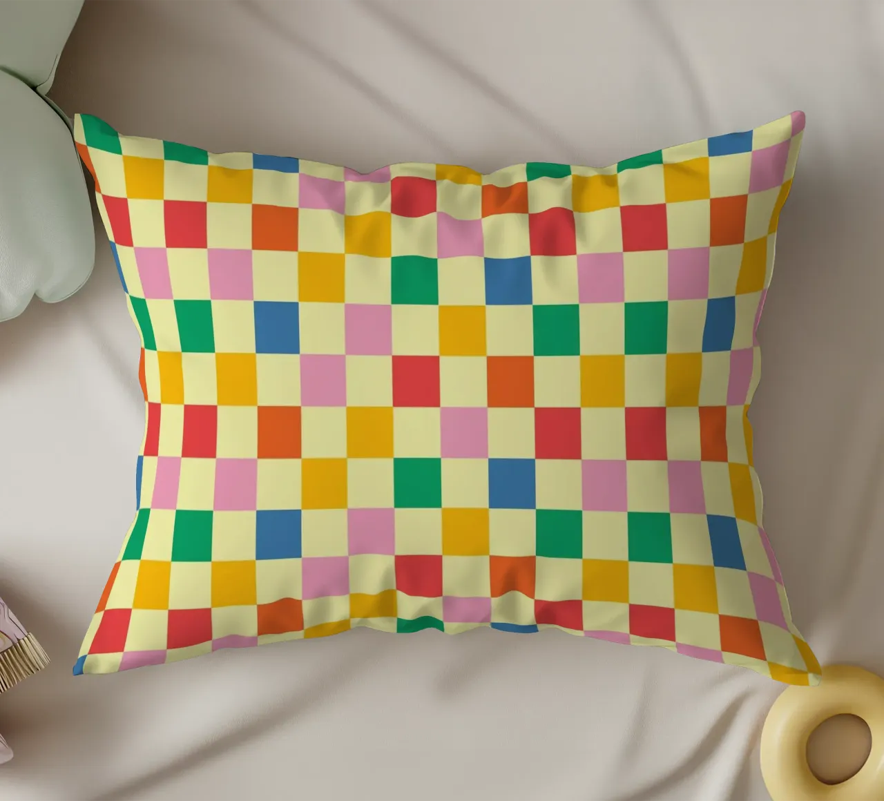 Square pixel retro colorful cuscino da galihstudio