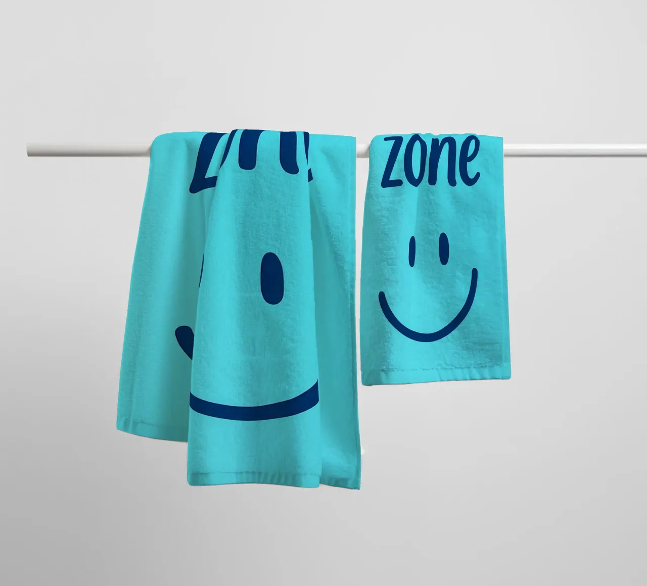 smile zone towel by PitaraS