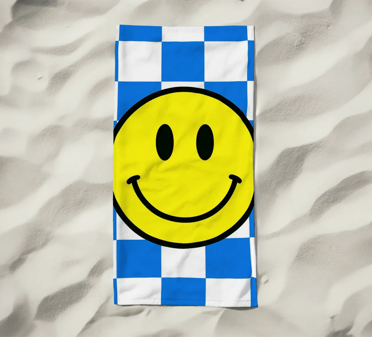 lachend gezicht strandhanddoek van PitaraS