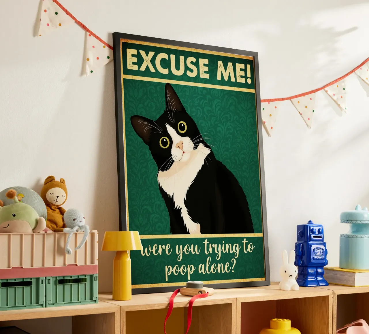 Stavi cercando di fare la cacca da solo Gatto Bagno divertente poster con telaio in alluminio da PitaraS