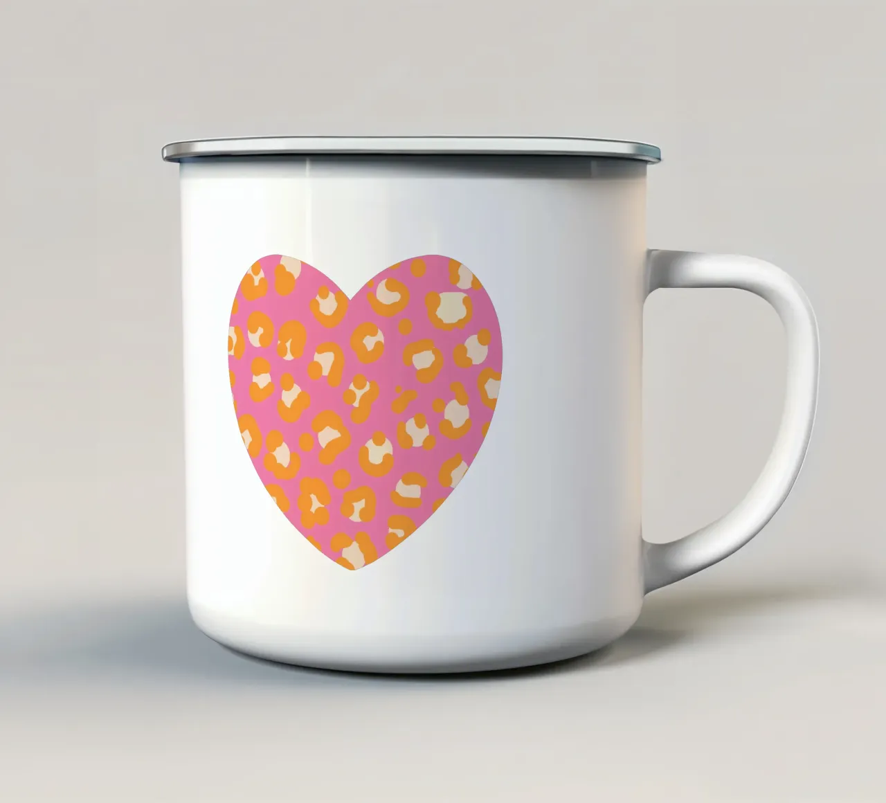 Cuore di Leone 2 tazza in smalto da Julia Reyelt
