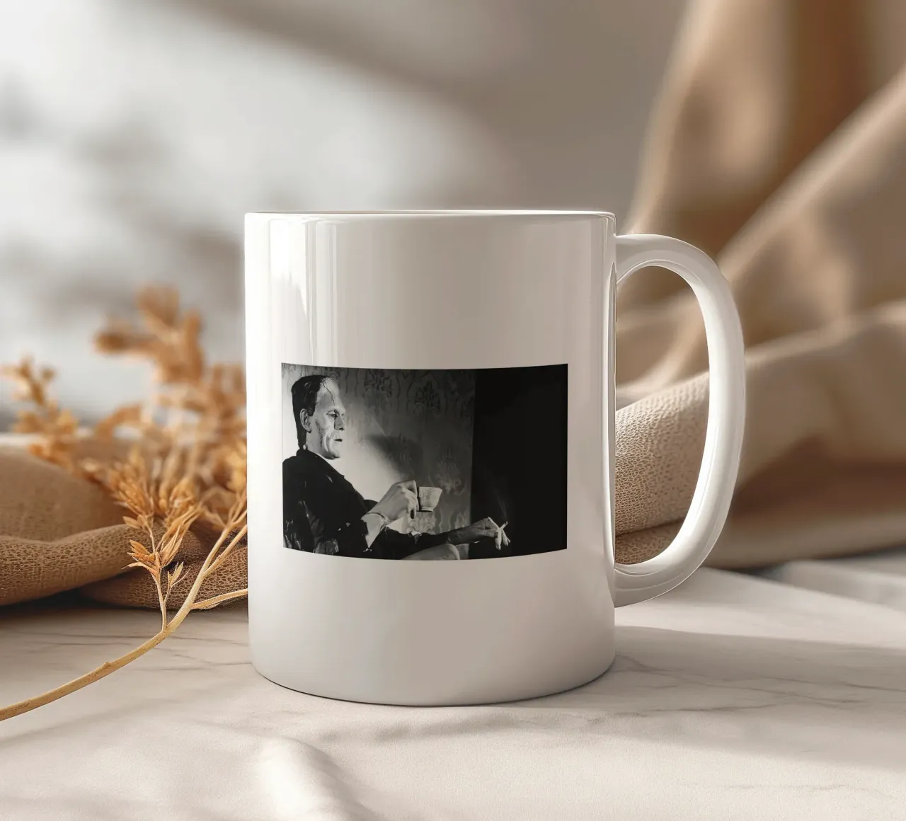 Fumo di Frankenstein tazza in ceramica da Black And White