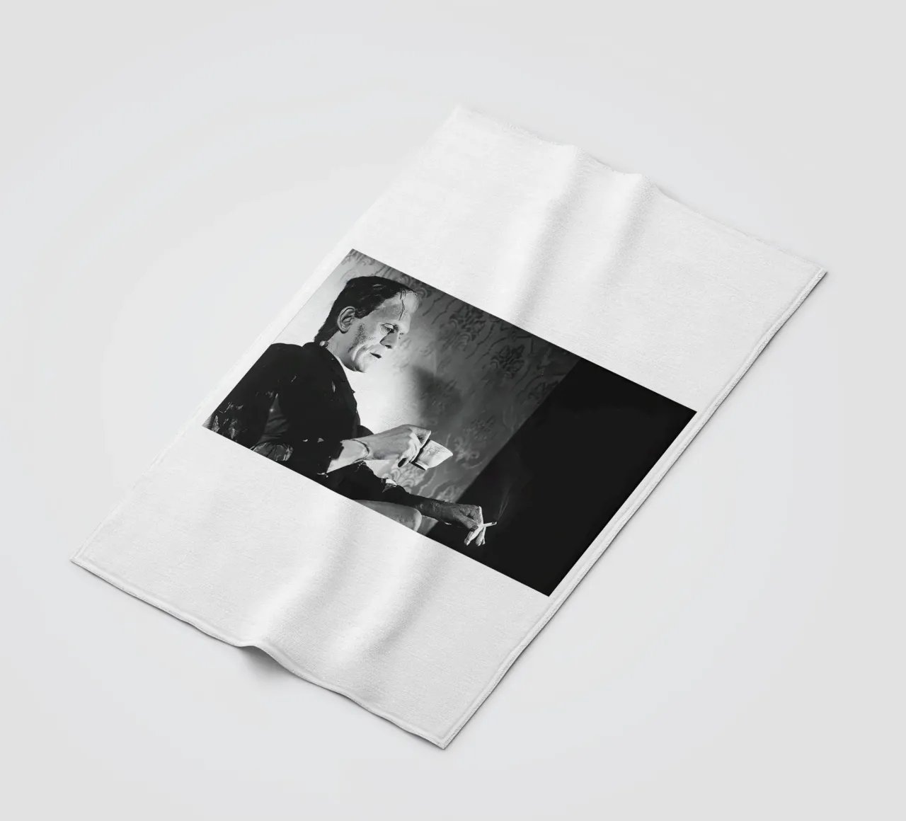 Fumo di Frankenstein coperta in pile da Black And White