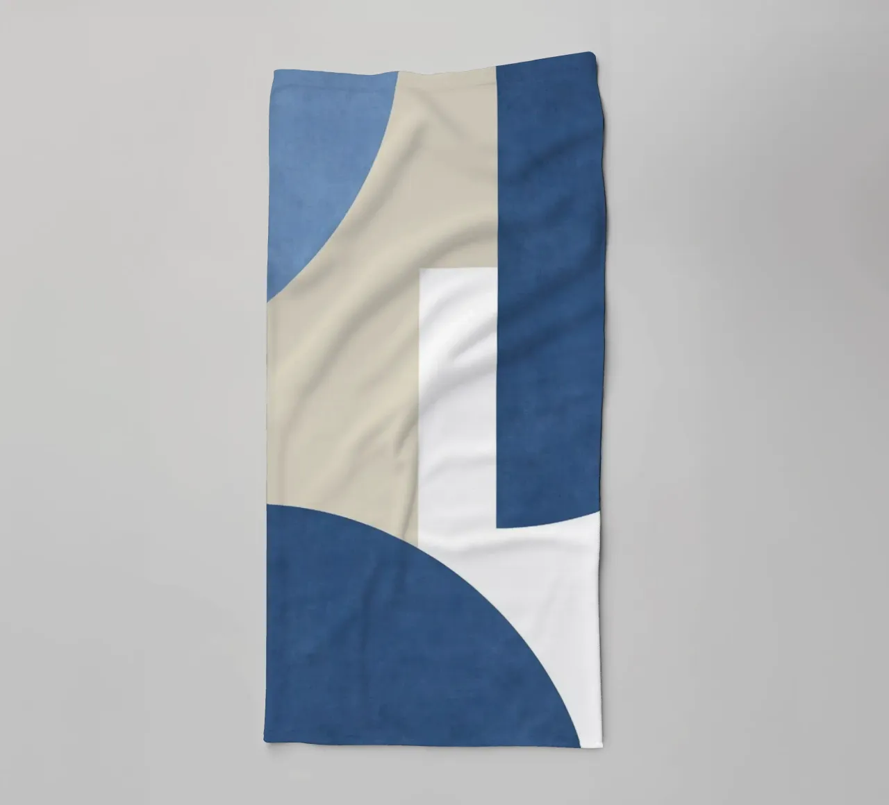 Composizione colorblock a mezzaluna - Blu asciugamano da bagno da MoonlightPrint