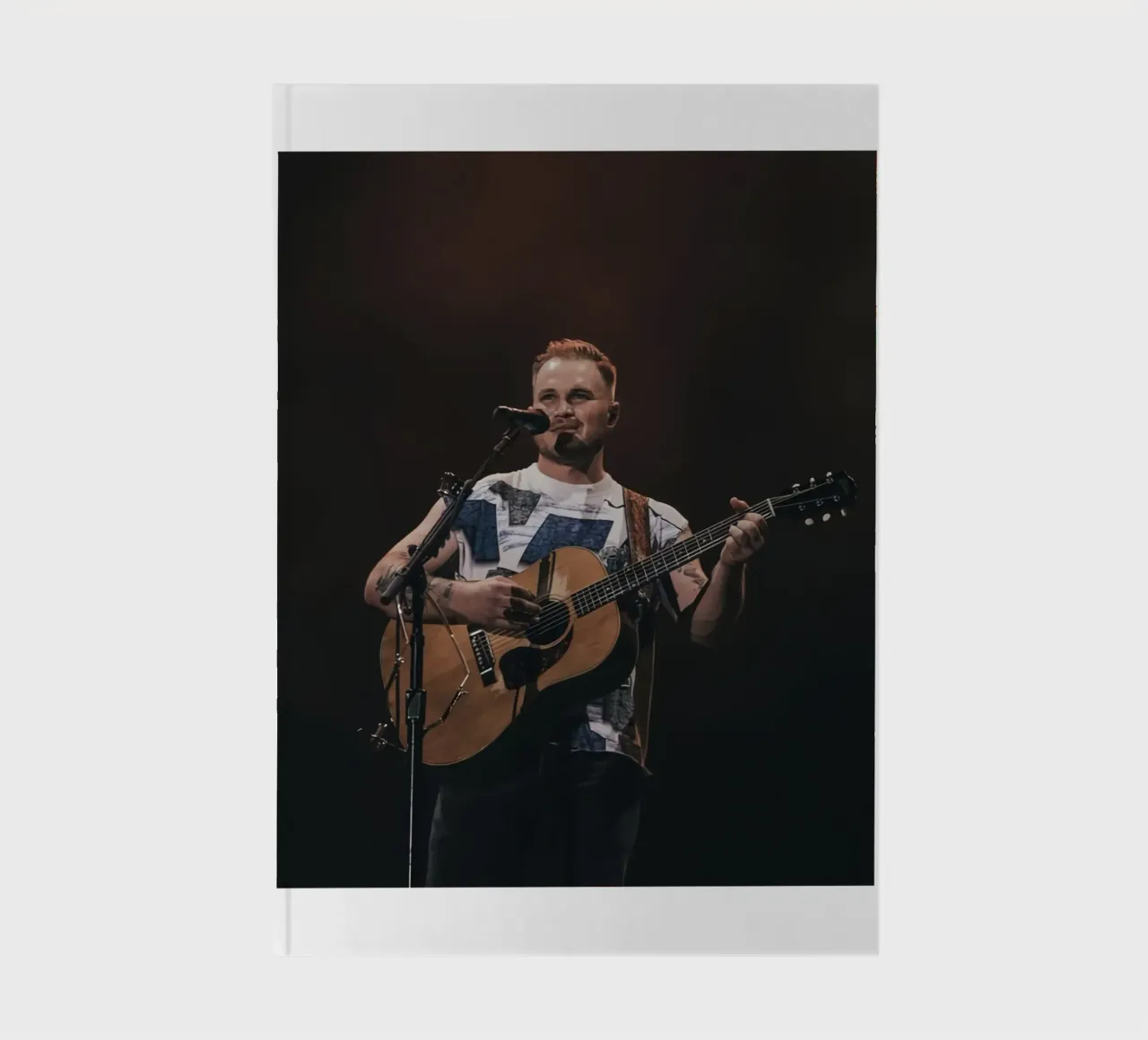 Live Perfrom Zach Bryan notebook by guesmatarko